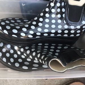 Rain boots